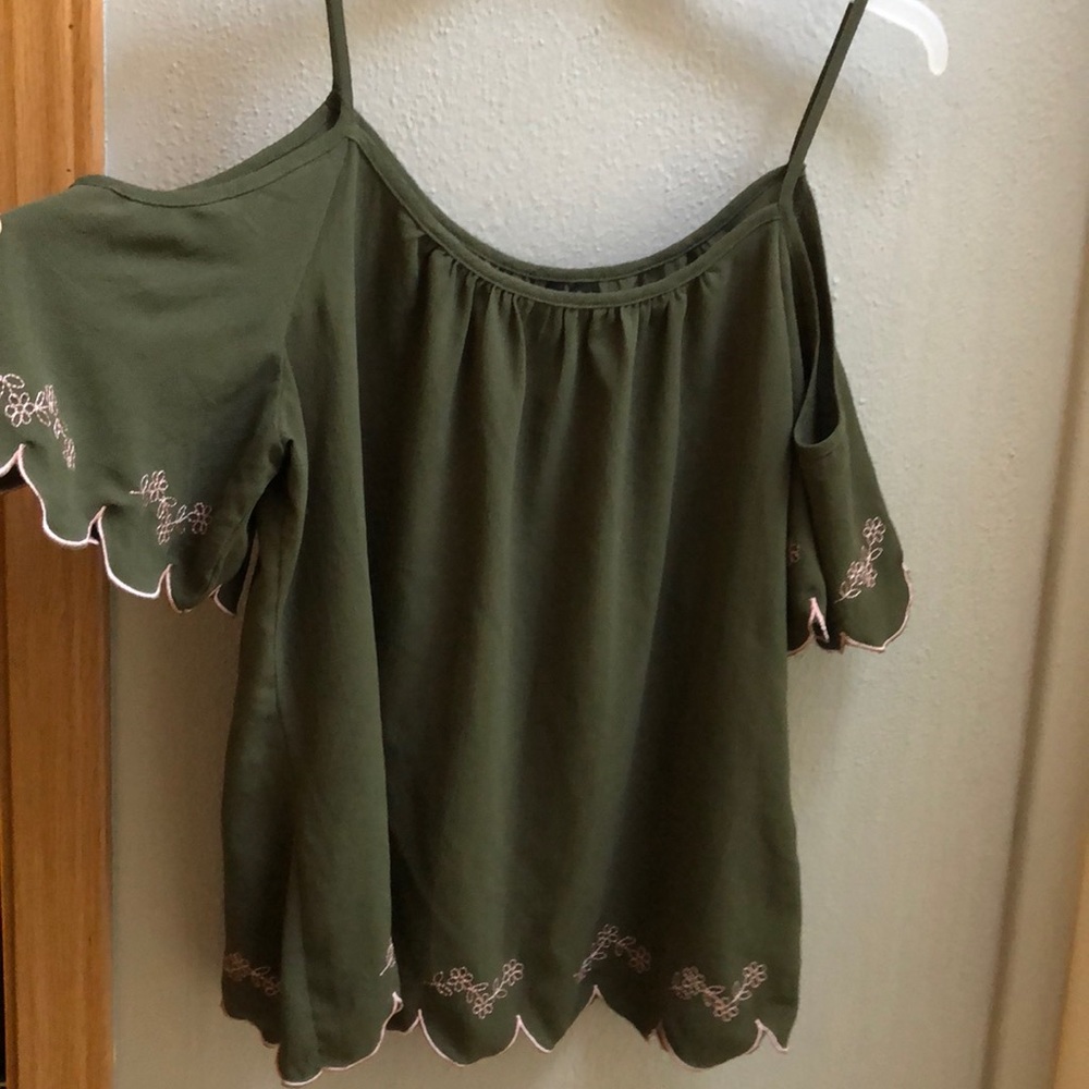 Cold shoulder t-shirt